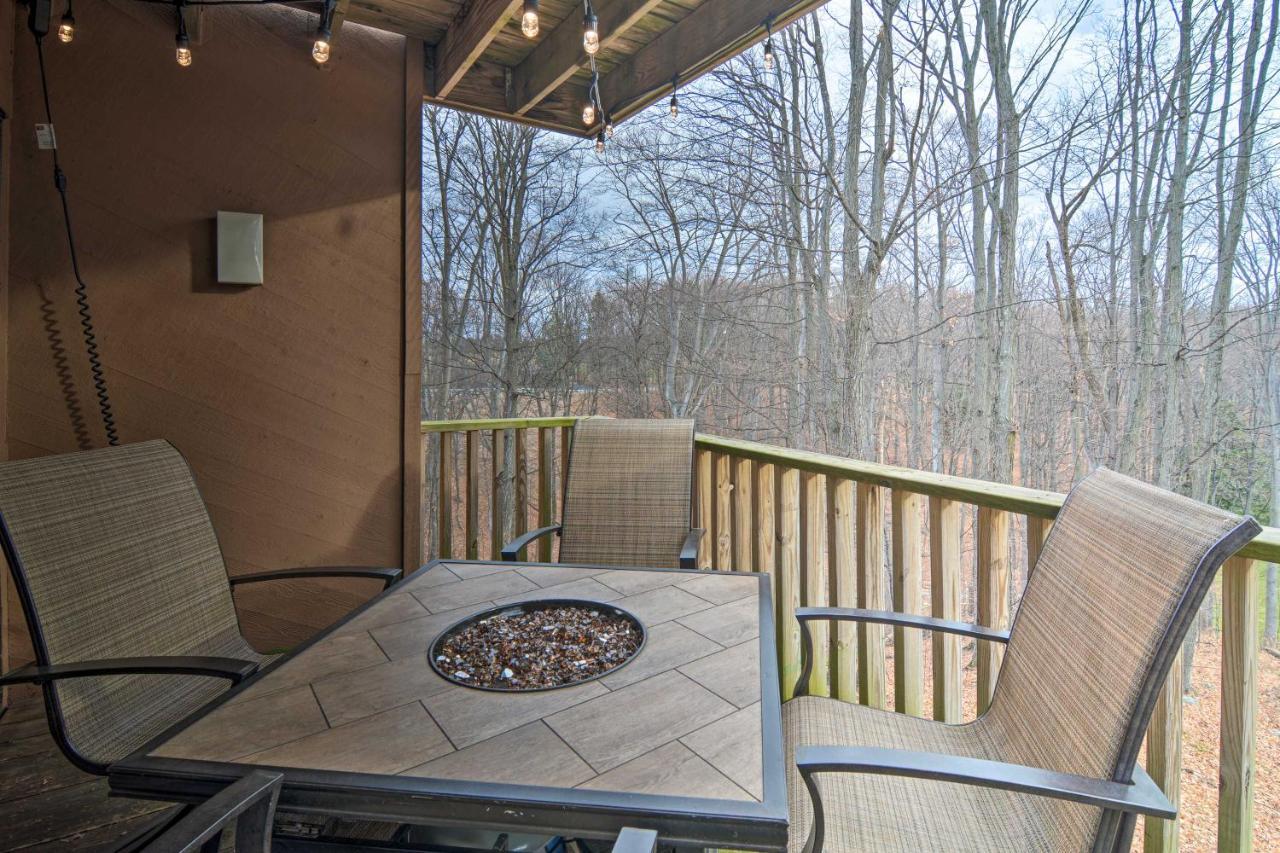 Cozy Bellaire Condo With Balcony - 3 Mi To Skiing! Esterno foto